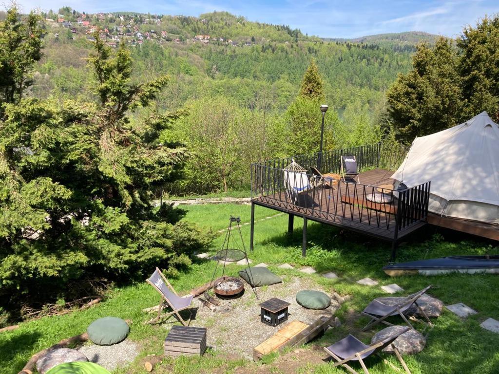 Отель Glampspace - Szlak Beskidzki Мендзыбродзе-Бяльске Экстерьер фото
