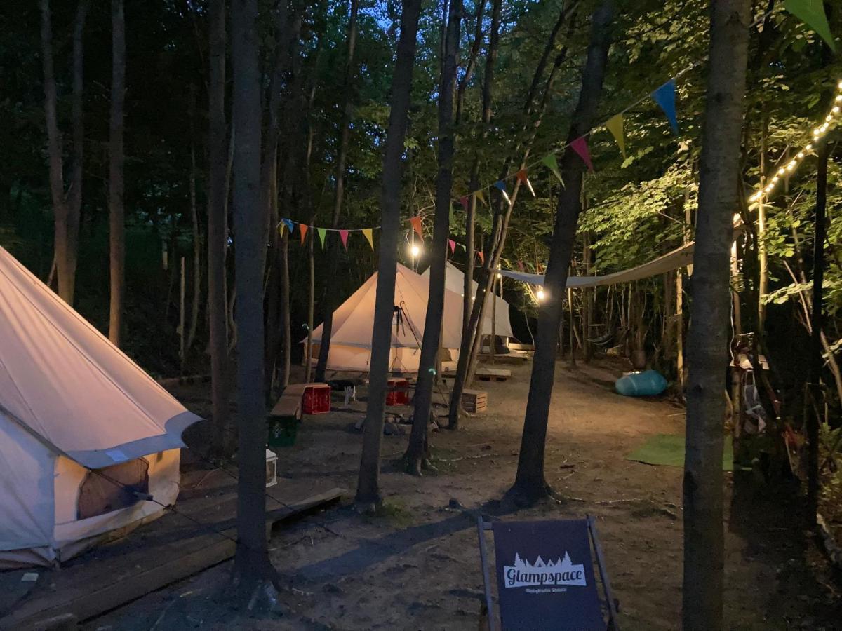 Отель Glampspace - Szlak Beskidzki Мендзыбродзе-Бяльске Экстерьер фото