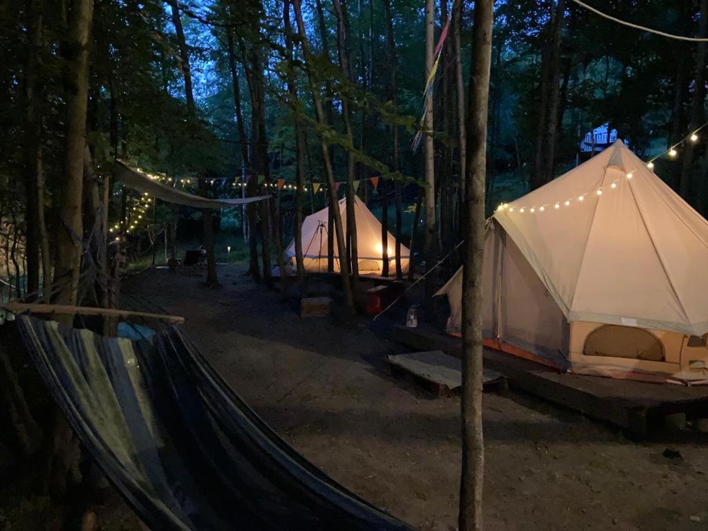 Отель Glampspace - Szlak Beskidzki Мендзыбродзе-Бяльске Экстерьер фото