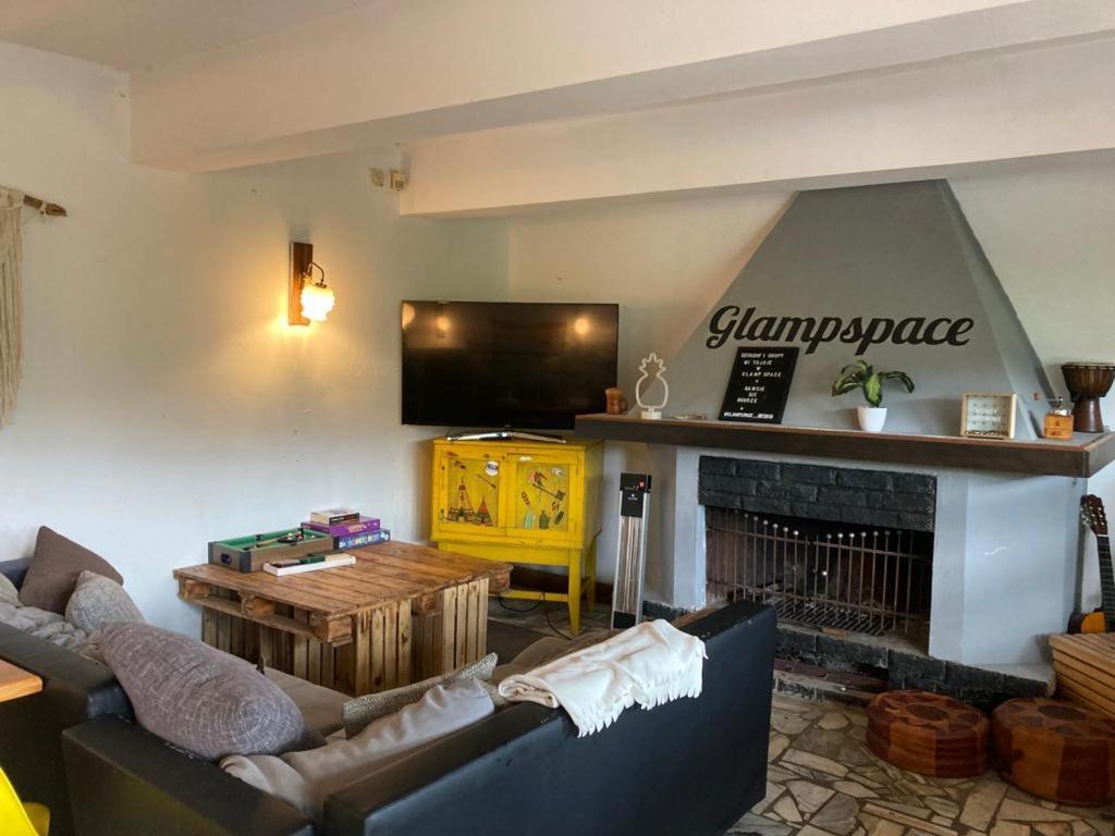 Отель Glampspace - Szlak Beskidzki Мендзыбродзе-Бяльске Экстерьер фото